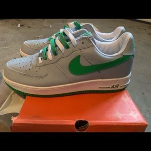 Nike Air Force 1 Grey and Green